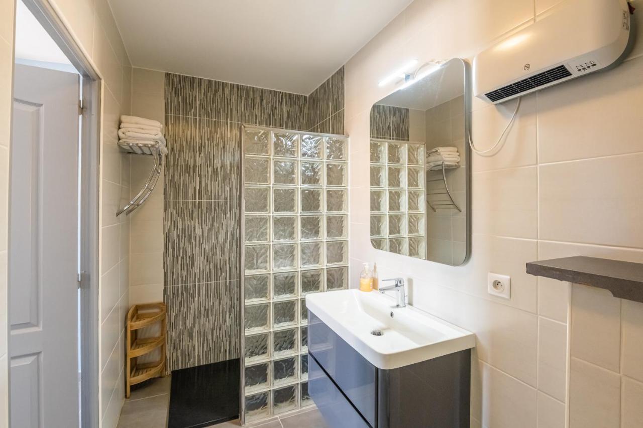 Villa Avec Piscine Et Jaccuzy Bize-Minervois Luaran gambar